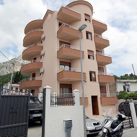 Apartments Md Lux Sutomore Buitenkant foto