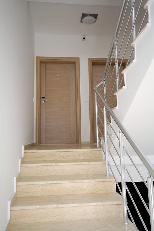 Apartments Md Lux Sutomore Buitenkant foto